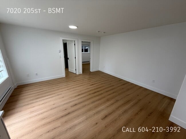 Building Photo - Stellar 2 Bedroom Suite