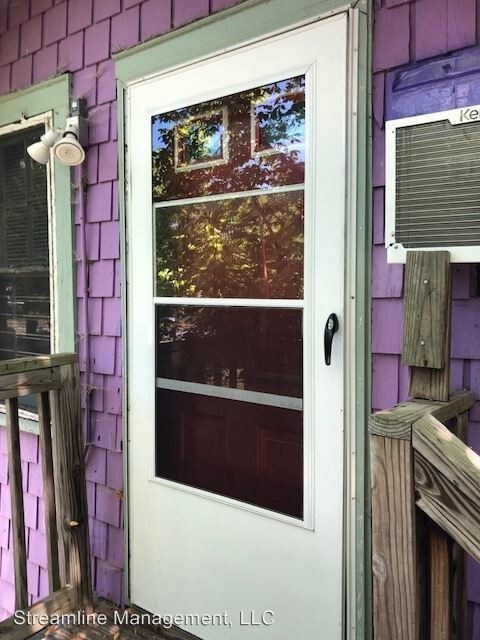 Foto del edificio - 1 br, 1 bath House - 812 Van Buren St, NW #1