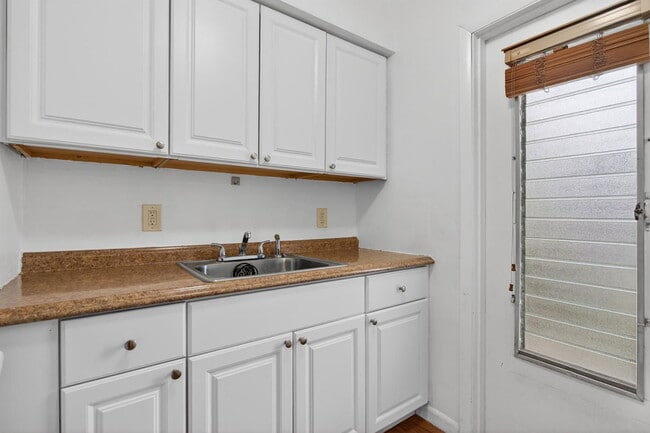 Foto del edificio - 2115 NE 42nd Ct