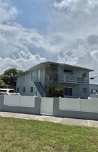 Building Photo - 22 SW 55th Avenue Rd