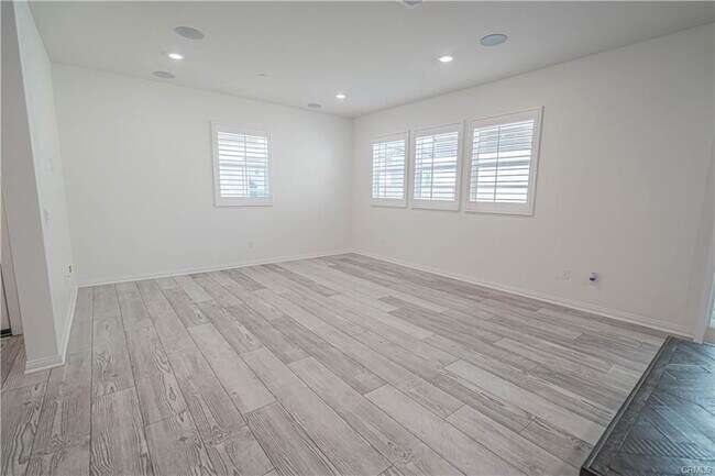 Building Photo - 17047 Zion Dr