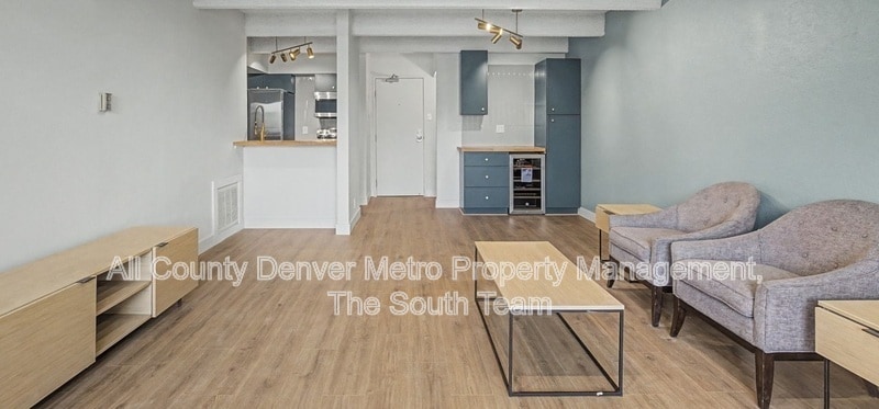 Photo - 777  Washington St