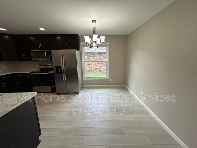 Foto del edificio - 3535 S Jefferson Ave