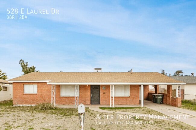 Building Photo - 528 E Laurel Dr