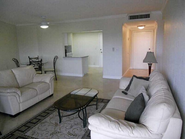 Building Photo - 3800 Galt Ocean Dr