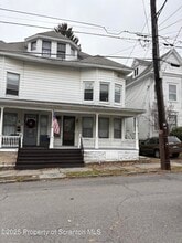 Building Photo - 31 Washington St