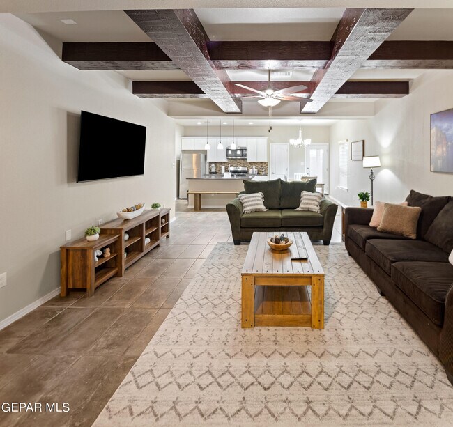 Foto del edificio - 14733 Harry Flournoy Ave