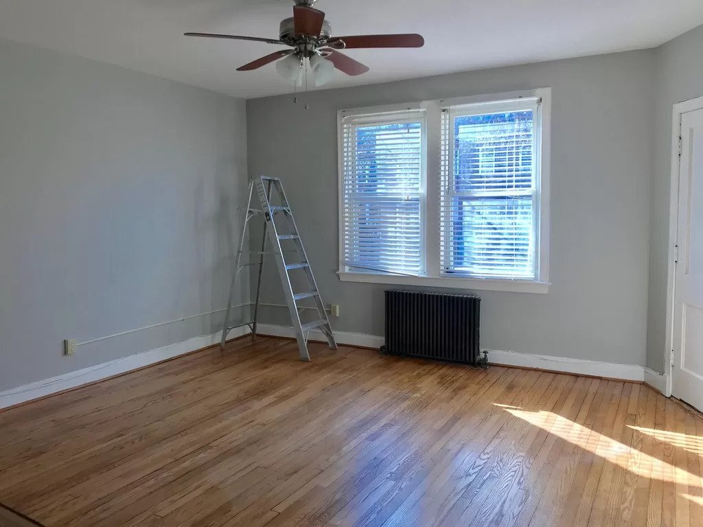 Primary Photo - 4021 7th St NE