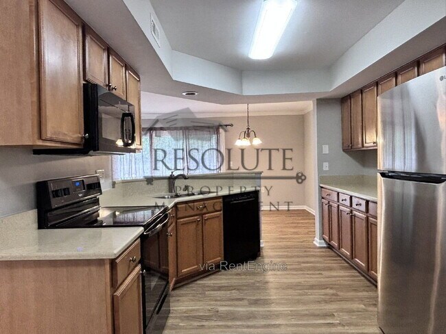 Building Photo - 7825 Falcon Rest Cir