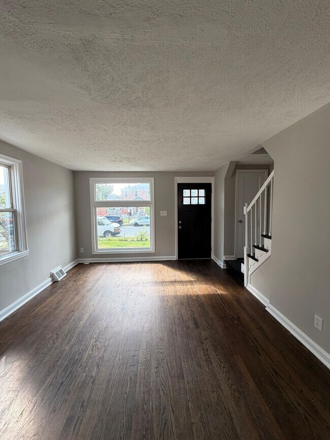 Foto del edificio - 7863 St Fabian Ln