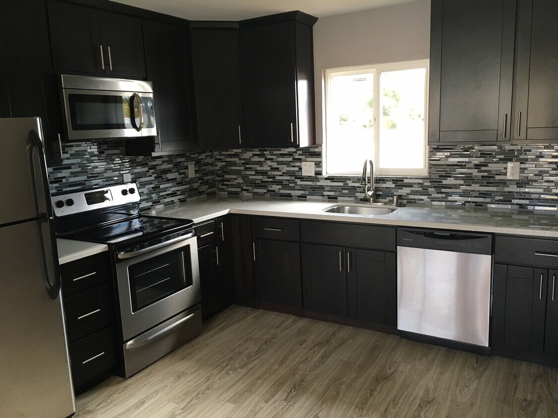 Foto principal - Fully Renovated Modern Apartment in A+ Loc...