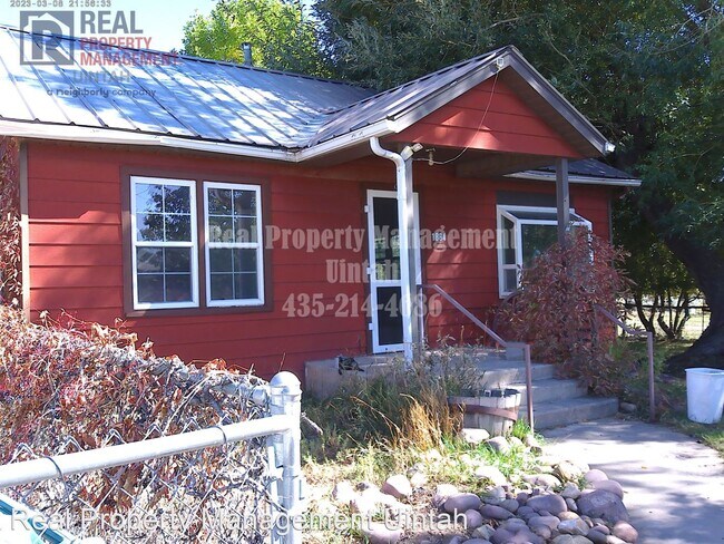 Building Photo - 2 br, 1 bath House - 1864 N 2500 W