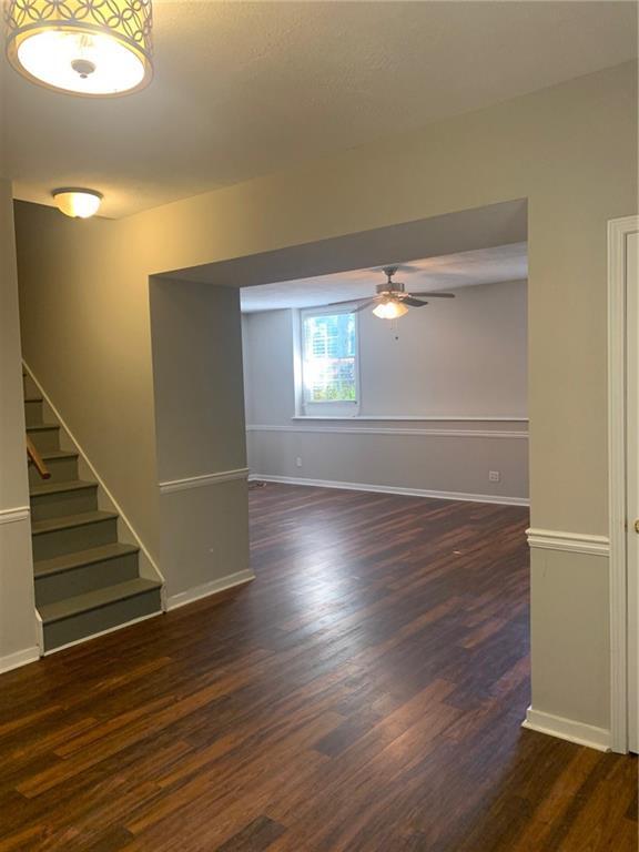 Building Photo - 2718 Majestic Cir