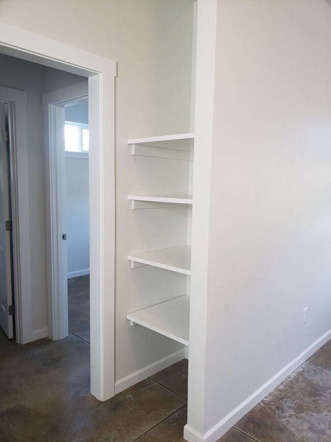 Foto del edificio - Newer 1 bedroom, 1 bath house in Ashland!!