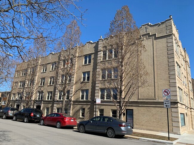 Building Photo - 5201 N Bernard St