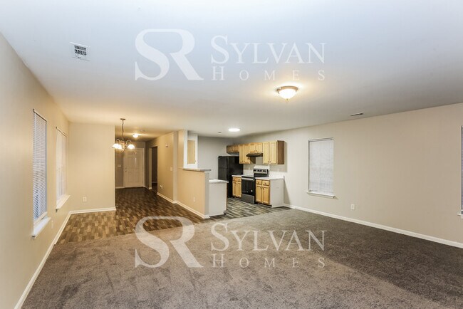 Foto del edificio - Lovely 4BR Charlotte Home