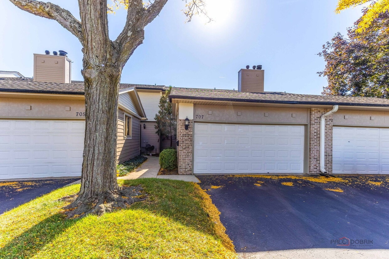 Foto principal - 707 Mallard Ln