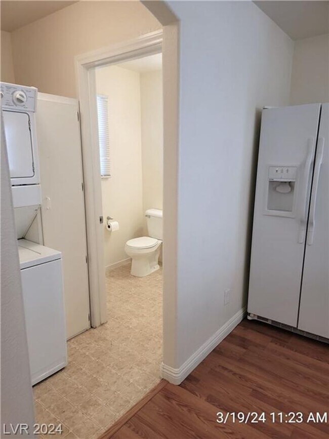 Foto del edificio - EXCELLENT LOCATION IN SILVERADO RANCH!