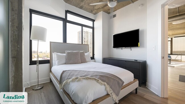 Building Photo - 5201 Leesburg Pike