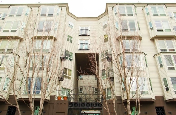 Building Photo - Alexandria Condominiums