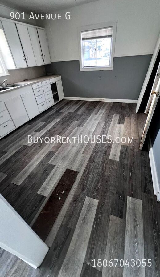 Foto del edificio - $499 Move-In Special (+ admin fee) + $0 De...