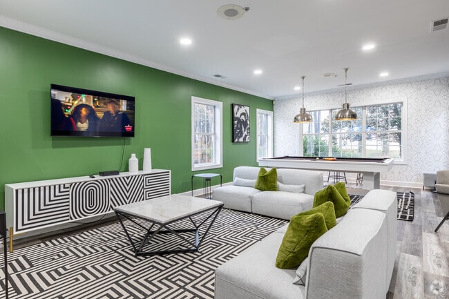 Club Room - Shiloh Green Apartments