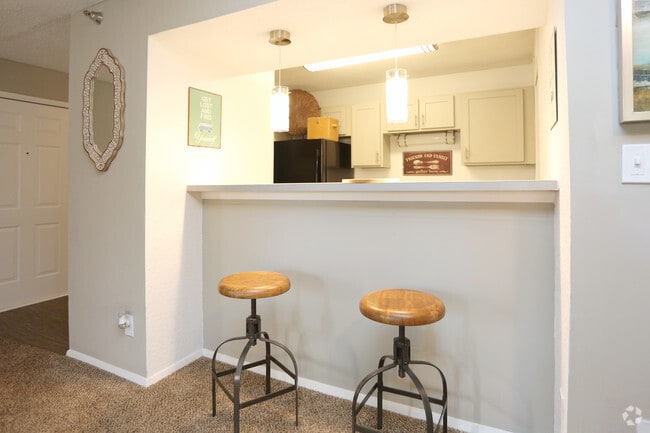 1BR, 1BA - 700 SF - Elevate Twenty Three