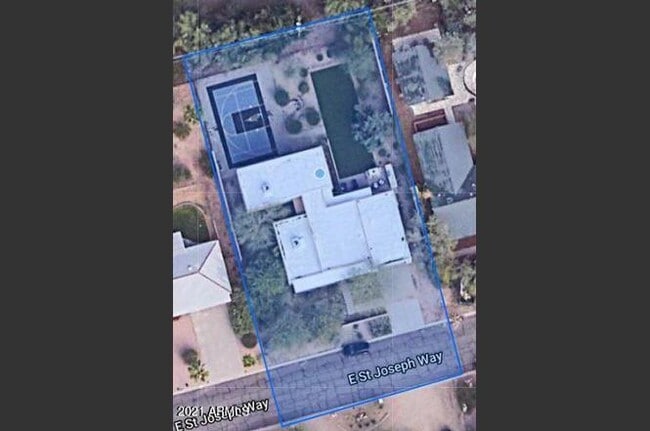 Building Photo - 4042 E Saint Joseph Way
