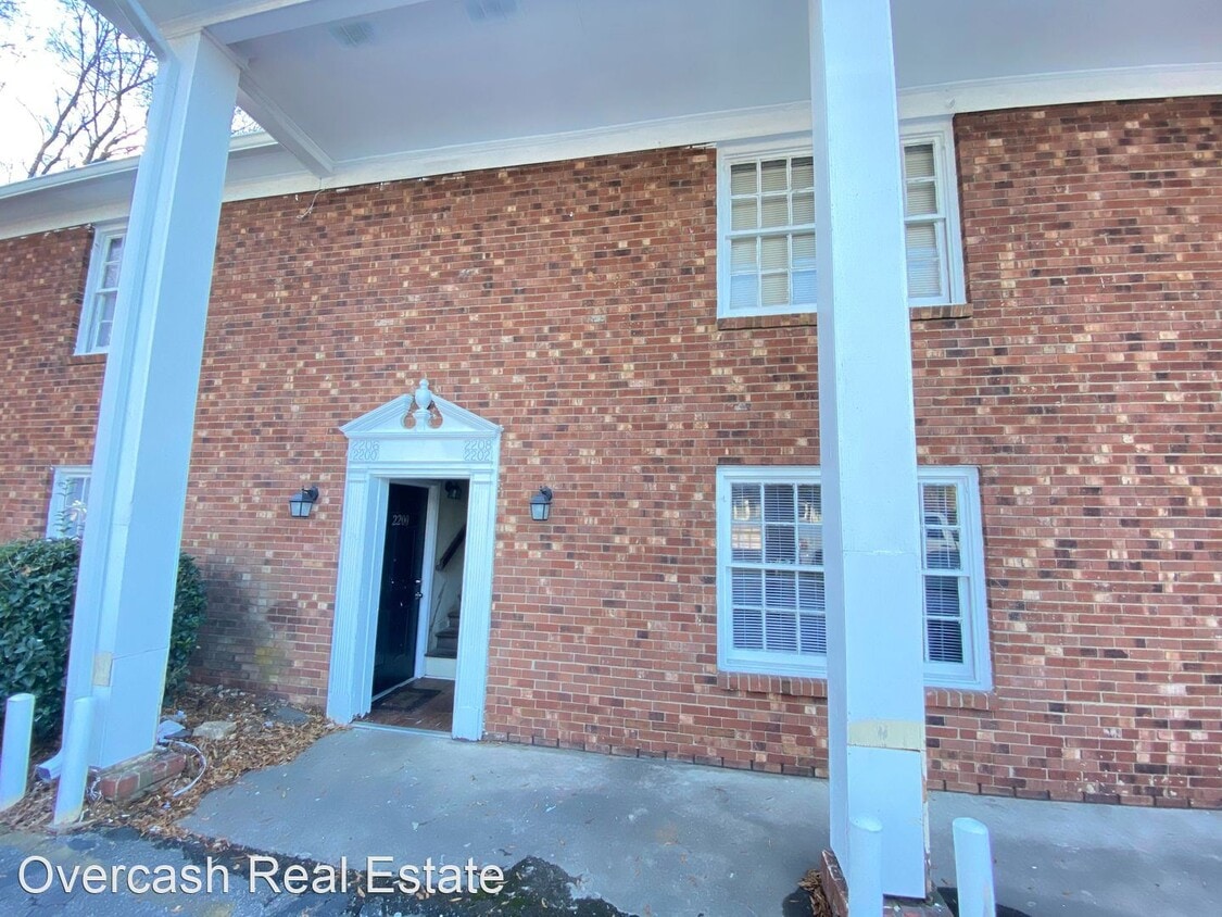 View of 2202 S Main St, Kannapolis, NC 28081 - House Rental in Kannapolis, NC ...