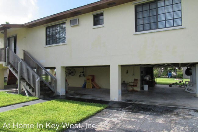 Building Photo - 4 br, 2 bath House - 202 Avenue G
