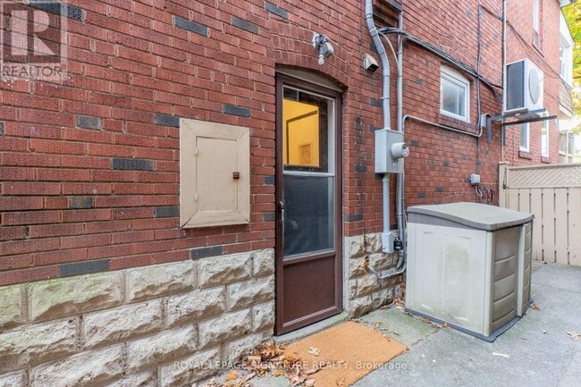 Building Photo - 512 Runnymede Rd