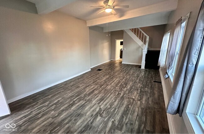 Foto del edificio - 110 N Grant Ave