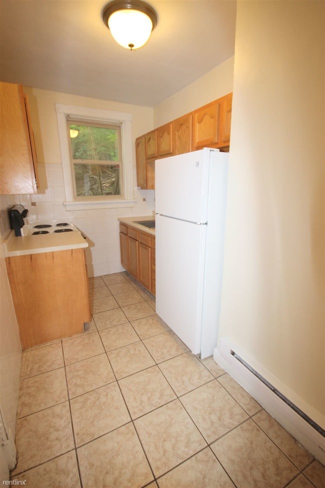 Building Photo - 2 br, 1 bath Apartment - Hobart Commons