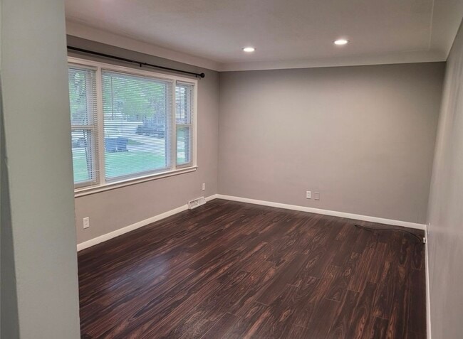 Foto del edificio - 3316 68th St