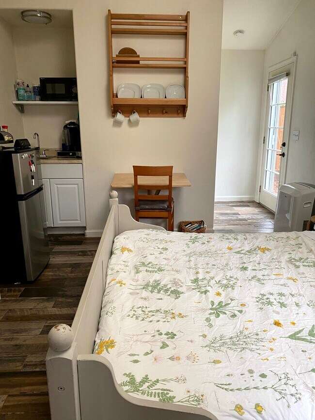 Building Photo - 1990 Byers Drive