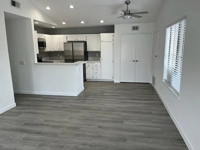 Photo - 7720 Riverdale Way Apartment