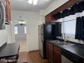 Building Photo - 428 Wheeler Ave