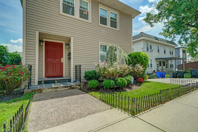 Curb Appeal - No Broker Fee! - 743 Undercliff Ave