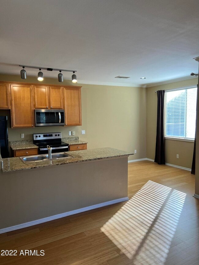7009 E Dr Unit 2076, Scottsdale, AZ 85254 Apartment for Rent in