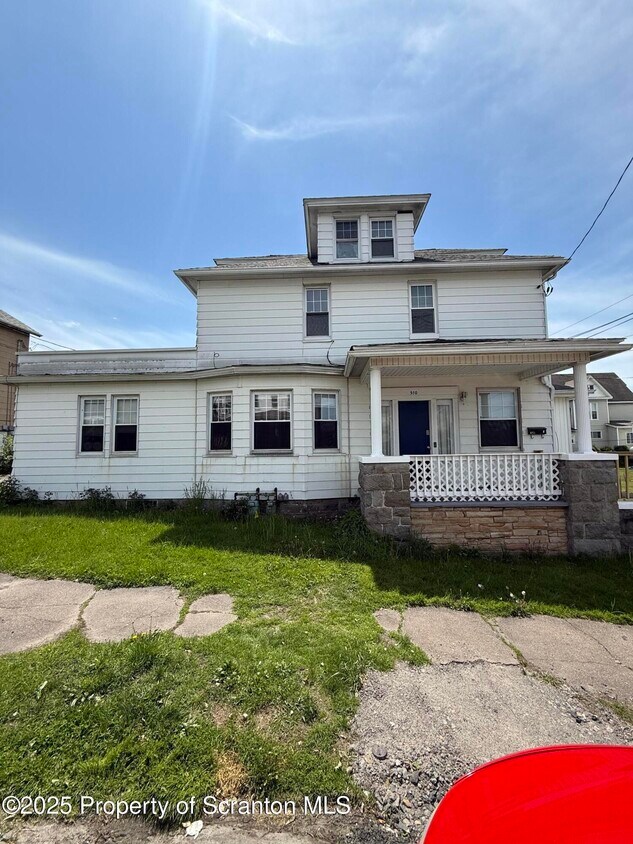 Primary Photo - 510 Cherry St