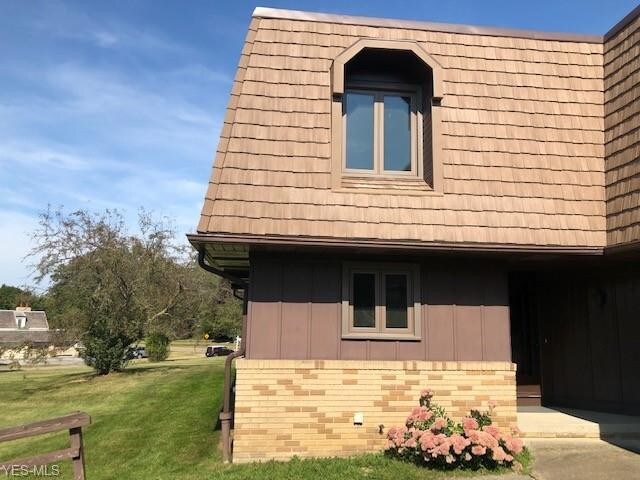 Building Photo - 3860 Sawbridge Dr