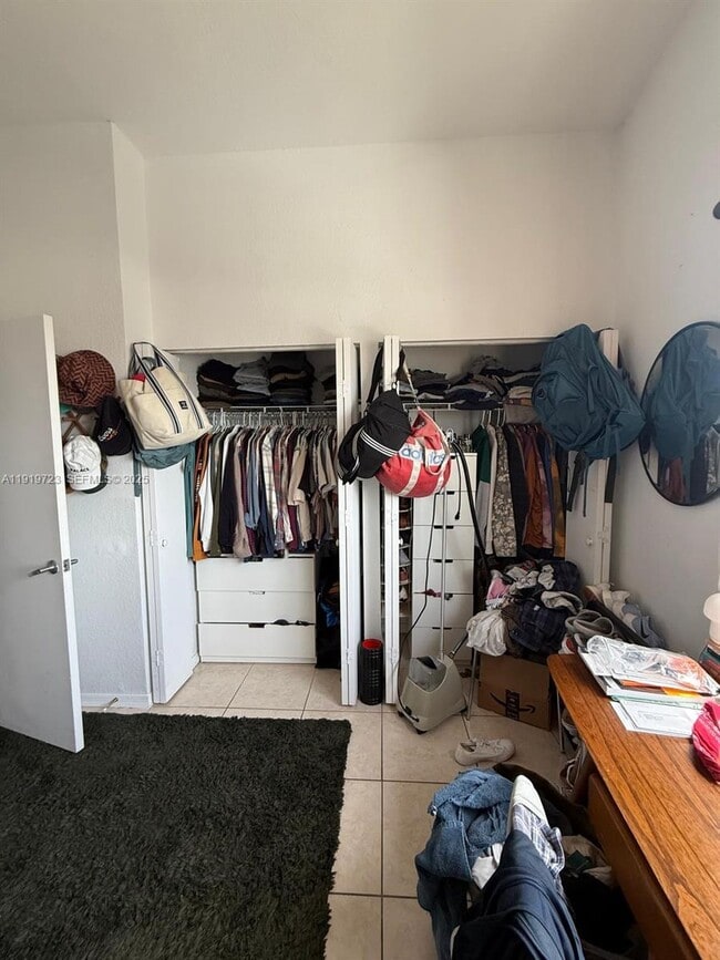 Building Photo - 36 NW 6th Ave