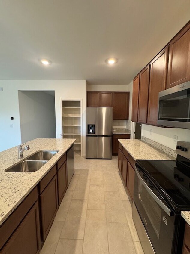 Primary Photo - Northwest-BRAND NEW HOME! 3 bedroom/ 2 bat...