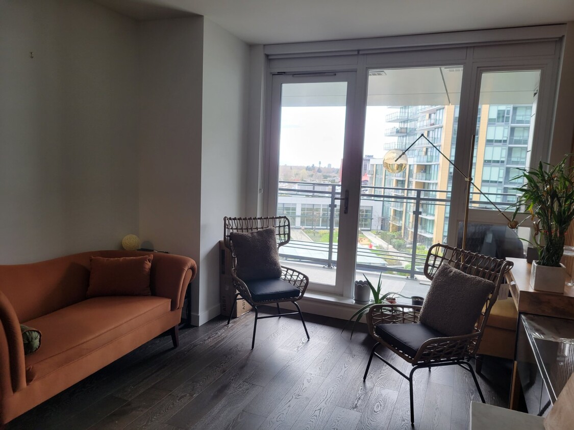 Building Photo - 8199 Capstan Way