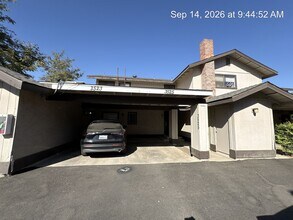 Building Photo - 3523-3529 S County Center Dr