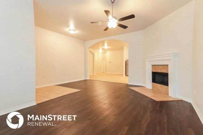 Foto del edificio - 426 Bass Rd