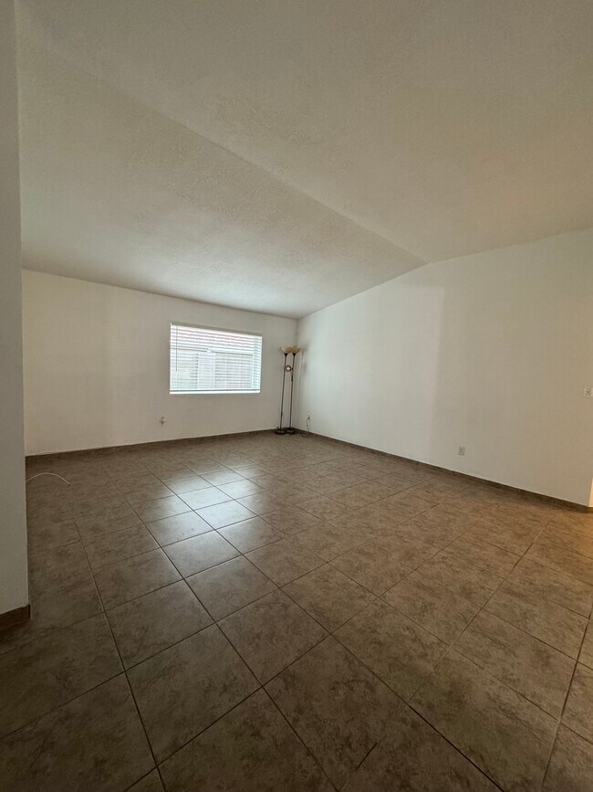 Foto del edificio - 9119 Twin Harbor Ave NW