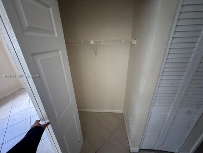 Building Photo - 9060 NW 45th Ct