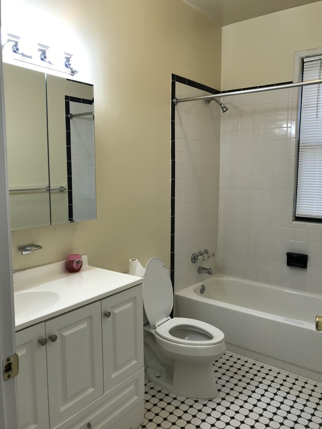 Bathroom - 1627 Lamont St NW