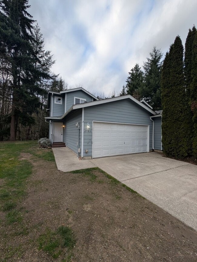 Building Photo - 3 Bedroom, 2 Bath in Port Orchard